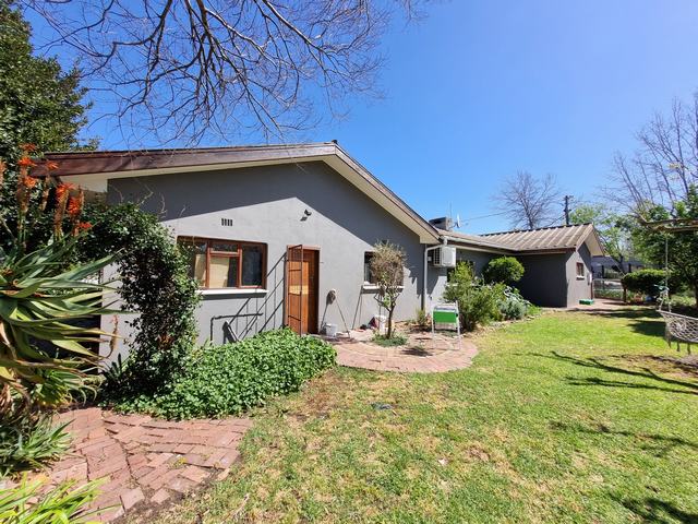 4 Bedroom Property for Sale in Prince Alfred Hamlet Western Cape